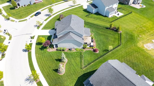 15083 Mancroft Drive, Fishers, IN 46037
