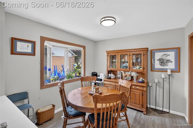 13231 Linda Vista Street, Belleville, MI 48111