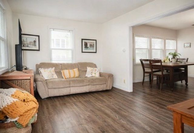 65 Stearns Ter, Chicopee, MA 01013
