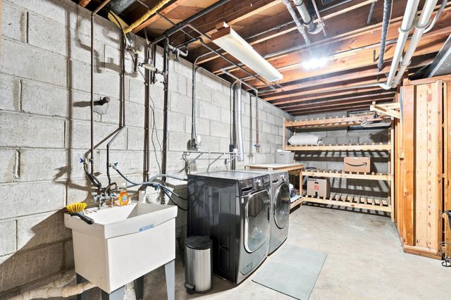 9101 Upton Avenue S, Bloomington, MN 55431