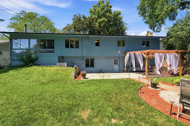 9101 Upton Avenue S, Bloomington, MN 55431
