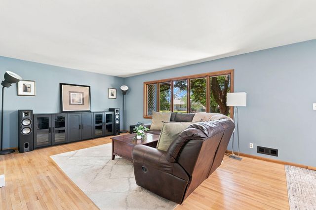 9101 Upton Avenue S, Bloomington, MN 55431
