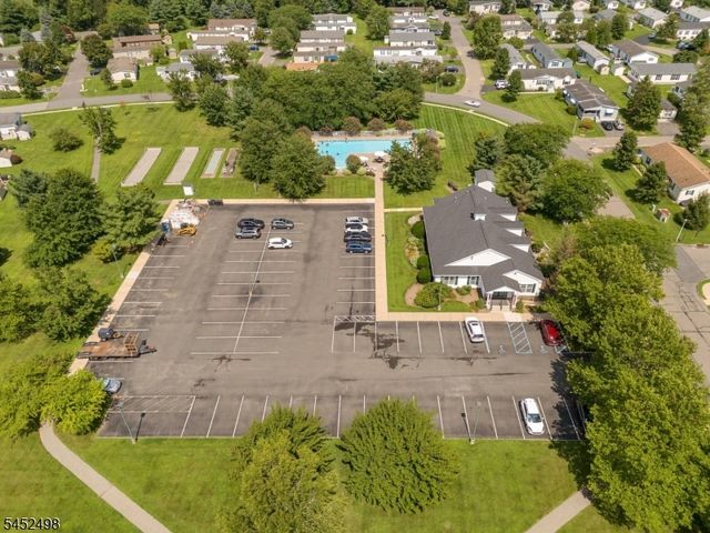 3 Lantern Ln, White Twp., NJ 07823