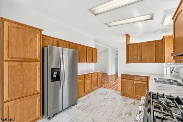 3 Lantern Ln, White Twp., NJ 07823