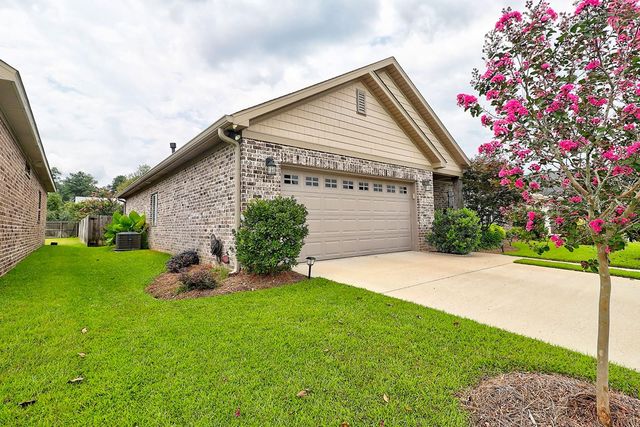 406 Ridgeland Rd, Dothan, AL 36301