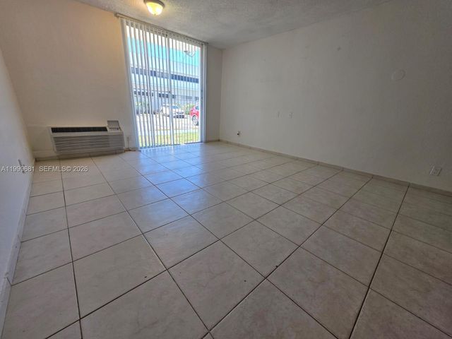 16450 NW 2nd Ave 101, Miami, FL 33169