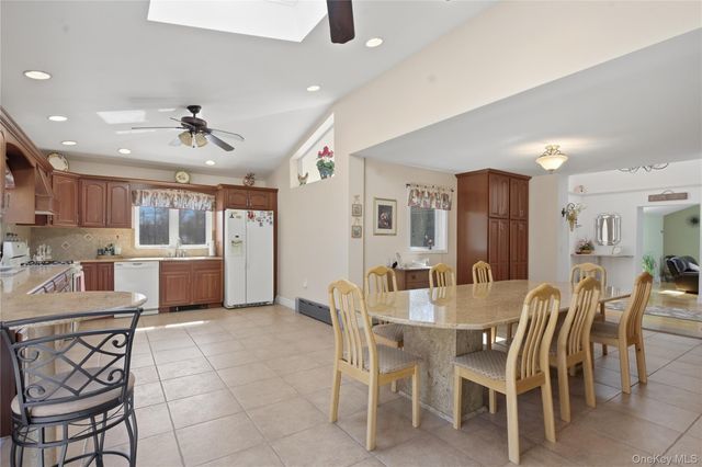 801 Albany Post Road, Gardiner, NY 12525
