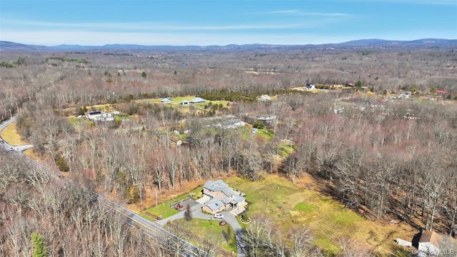801 Albany Post Road, Gardiner, NY 12525