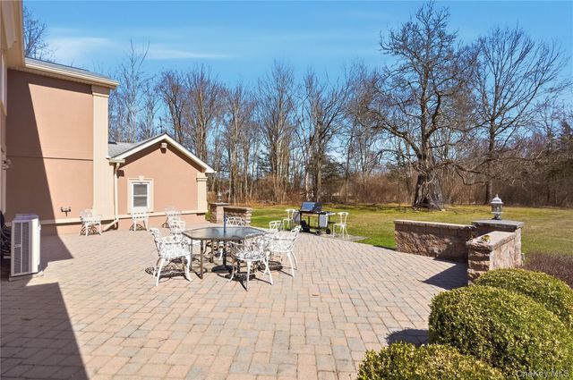 801 Albany Post Road, Gardiner, NY 12525