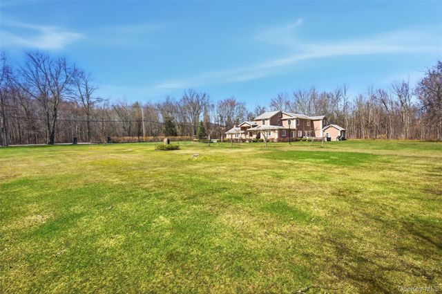801 Albany Post Road, Gardiner, NY 12525