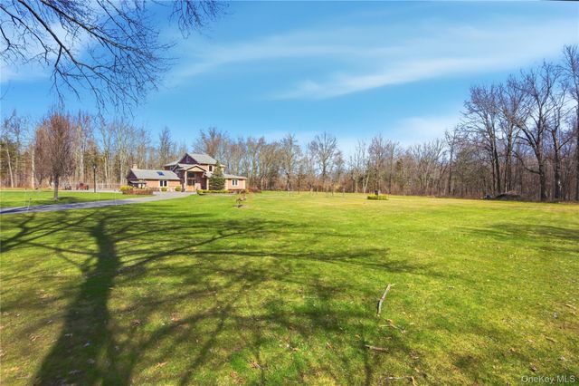 801 Albany Post Road, Gardiner, NY 12525