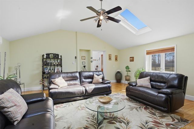 801 Albany Post Road, Gardiner, NY 12525