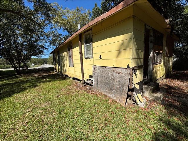 1705 Wolf Ridge Road, Whistler, AL 36612