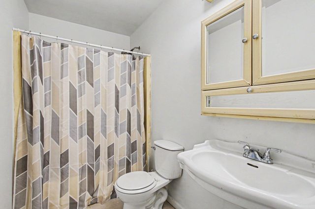 5702 Lute Road, Portage, IN 46368