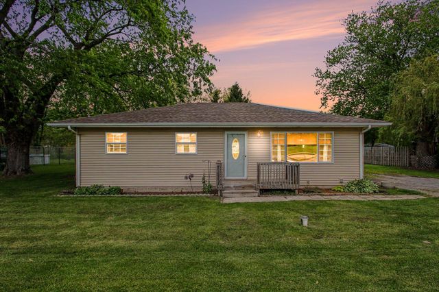 5702 Lute Road, Portage, IN 46368