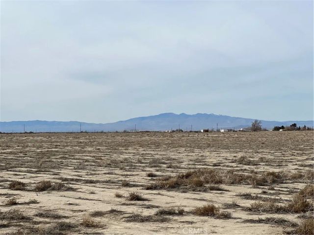 105 E Avenue H, Lancaster, CA 93535