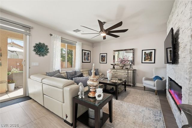 7508 Abby View Street, Las Vegas, NV 89166