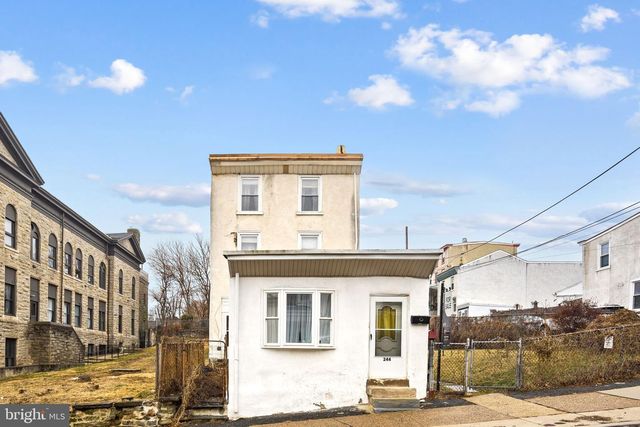 244 HERMITAGE ST, Philadelphia, PA 19127