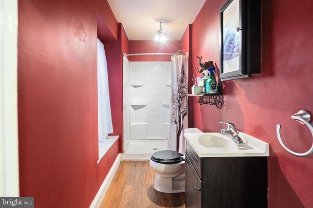 244 HERMITAGE ST, Philadelphia, PA 19127