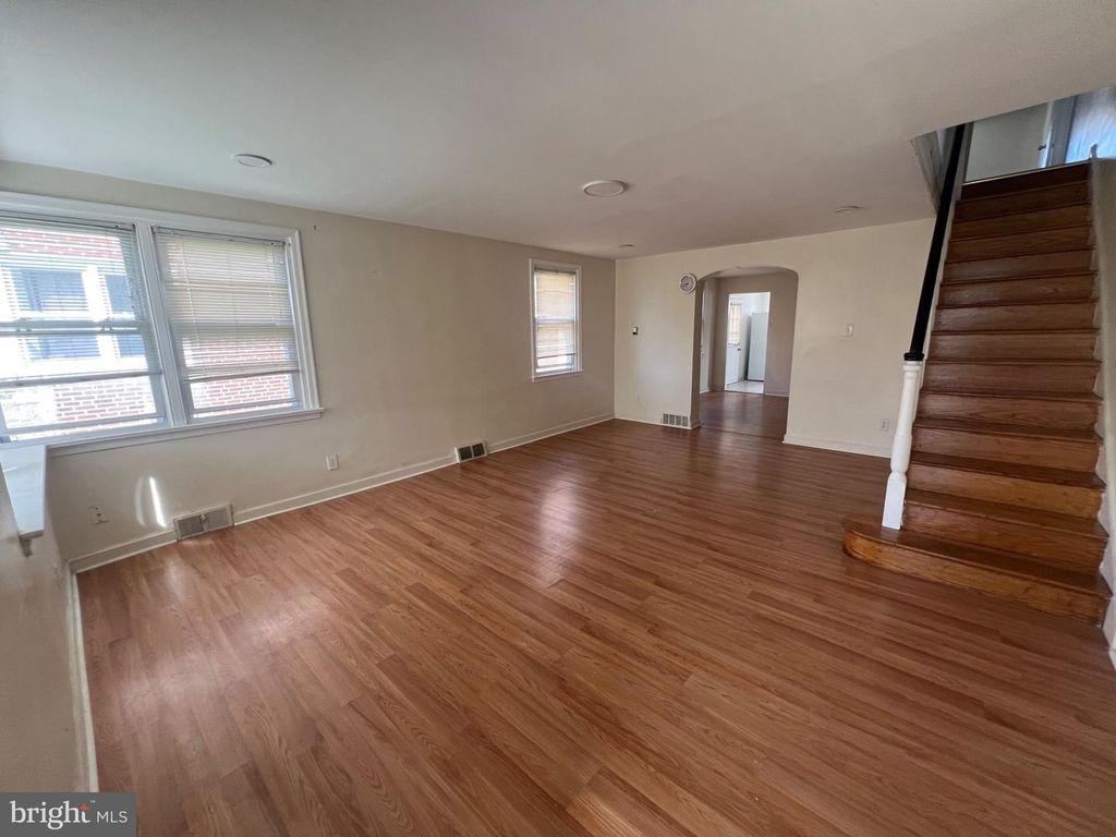 1109 KERPER ST, Philadelphia, PA 19111 — photo 2