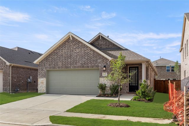 14125 Gallatin Street, Pilot Point, TX 76258