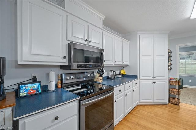 2135 Buck Shoals Road, Hamptonville, NC 27020
