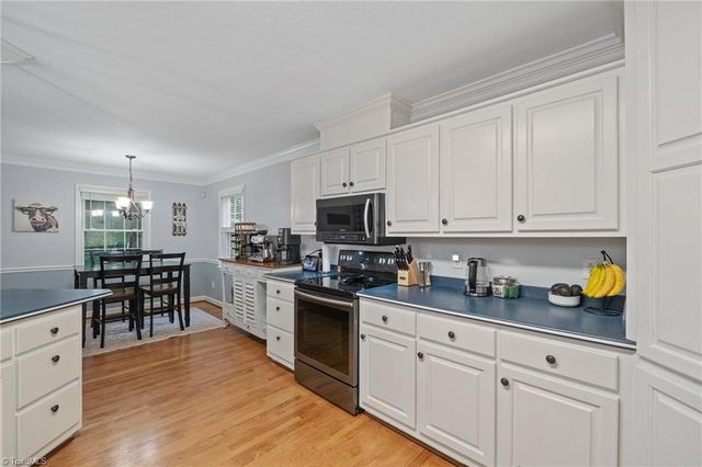 2135 Buck Shoals Road, Hamptonville, NC 27020