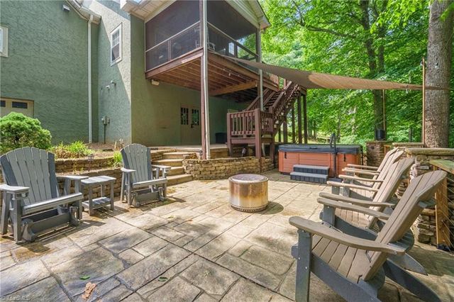 2135 Buck Shoals Road, Hamptonville, NC 27020
