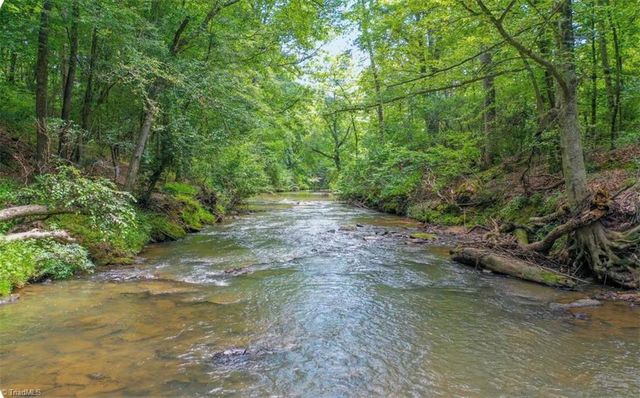 2135 Buck Shoals Road, Hamptonville, NC 27020