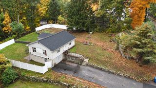 237 River Rd, Tewksbury, MA 01876