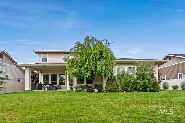 5445 W Saguaro Dr, Eagle, ID 83616