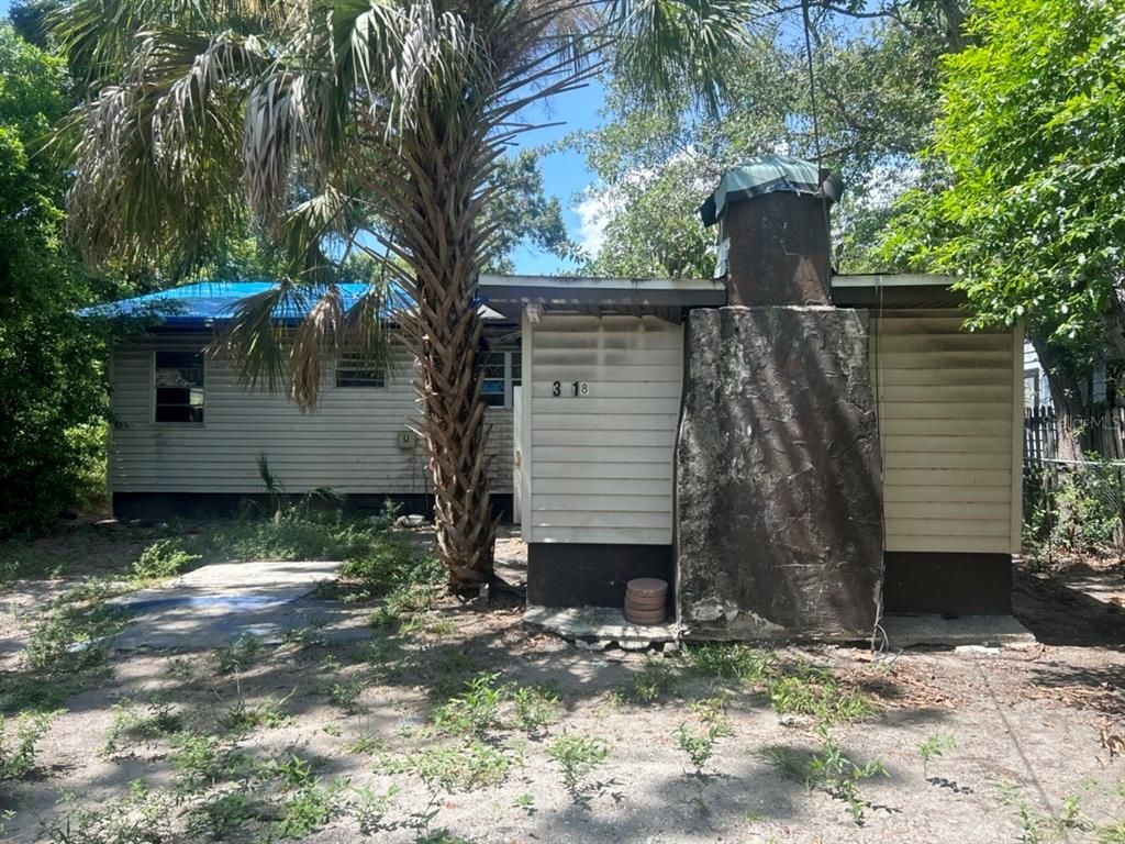 Image 2 of property listing at 3518 16TH AVENUE S, St Petersburg, FL 33711