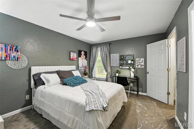 1968 Greenglen Drive 102, St Louis, MO 63122