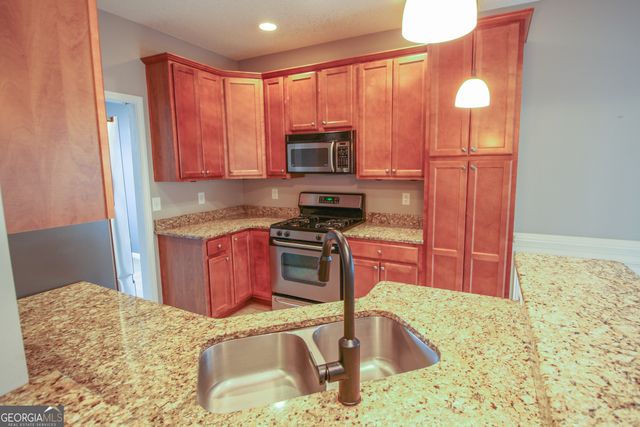 64 Tapestry Lane, Newnan, GA 30265