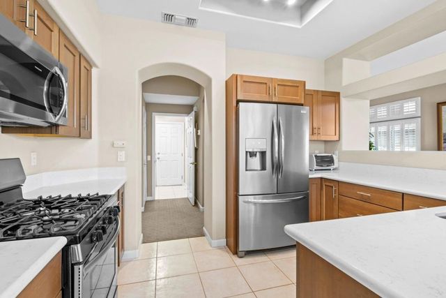 78871 Edgebrook Lane, Palm Desert, CA 92211