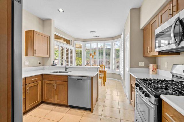 78871 Edgebrook Lane, Palm Desert, CA 92211