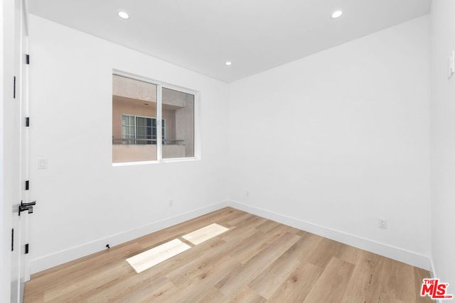 4333 Dixie Canyon Avenue, Sherman Oaks, CA 91423