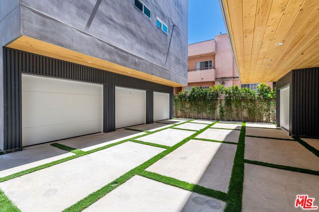 4333 Dixie Canyon Avenue, Sherman Oaks, CA 91423