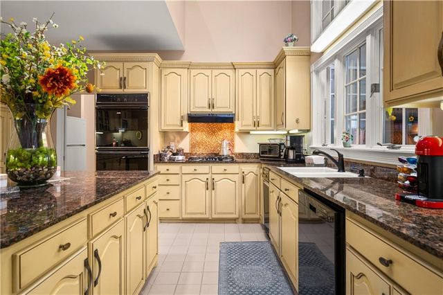 2019 BILTMORE Boulevard, Alexandria, LA 71301