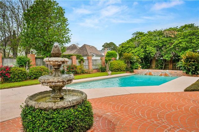 2019 BILTMORE Boulevard, Alexandria, LA 71301