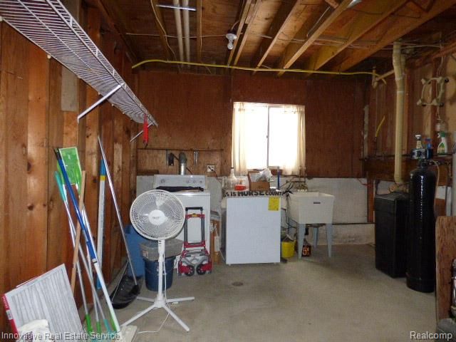 3820 Havens Road, Dryden Township, MI 48428