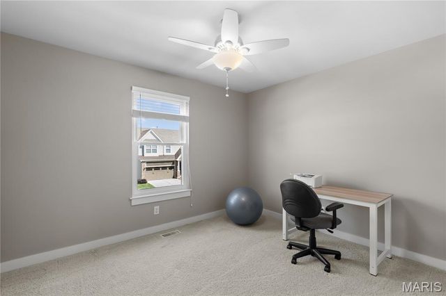 100 Berry Manor Circle, St Peters, MO 63376