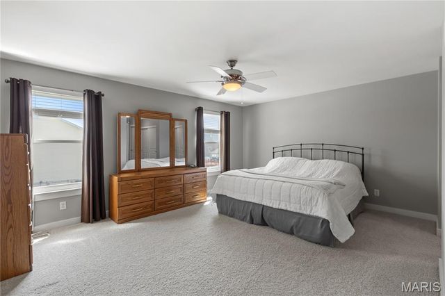 100 Berry Manor Circle, St Peters, MO 63376