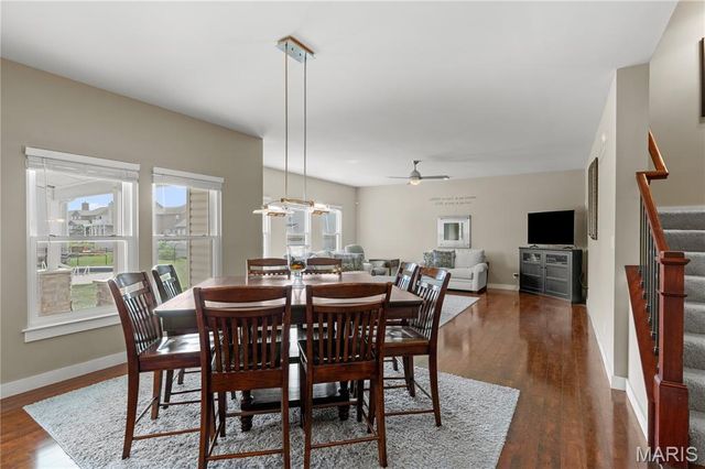 100 Berry Manor Circle, St Peters, MO 63376