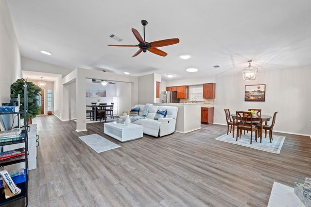 12806 Blackfoot TRL, Austin, TX 78729