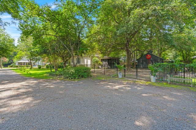 504 W Raysor Street, Saint George, SC 29477