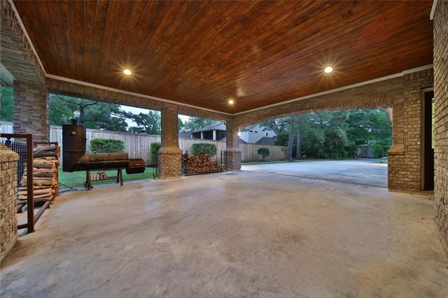 6803 Star Ledge Court, Spring, TX 77389