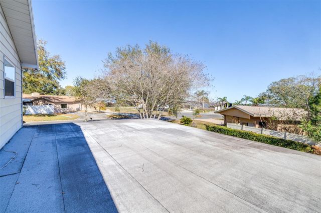 1231 GREENVIEW DRIVE, Lakeland, FL 33805