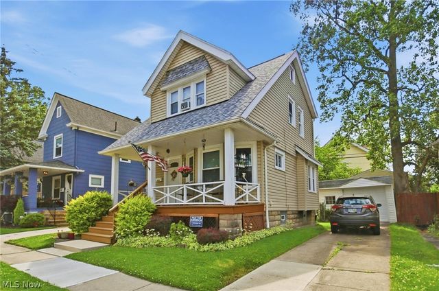 1554 Olivewood Avenue, Lakewood, OH 44107