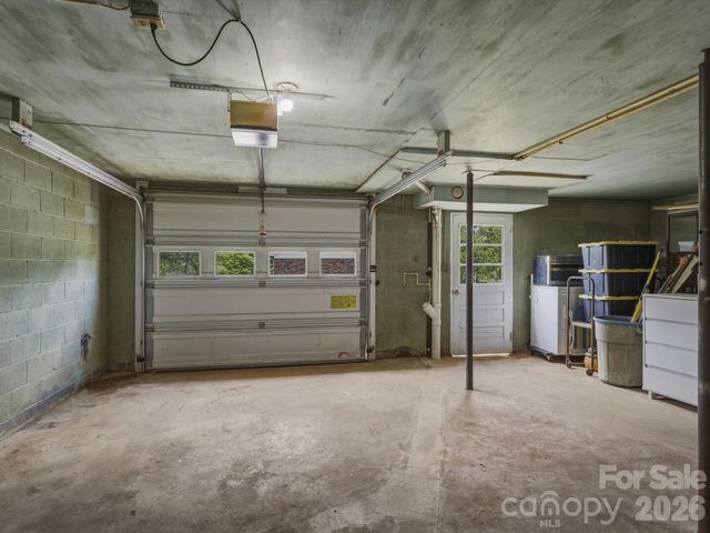 132 Starmount Circle 85-88, Morganton, NC 28655